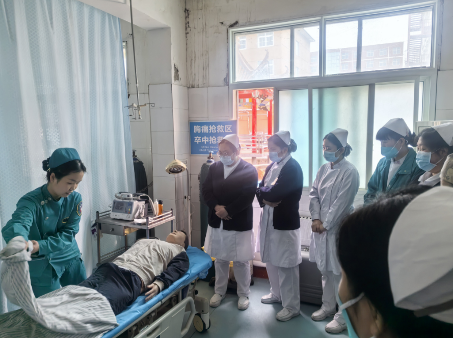 以赛促学强技能，守护生命显担当——我院护理技术大比武（心肺复苏+电除颤专场）圆满落幕