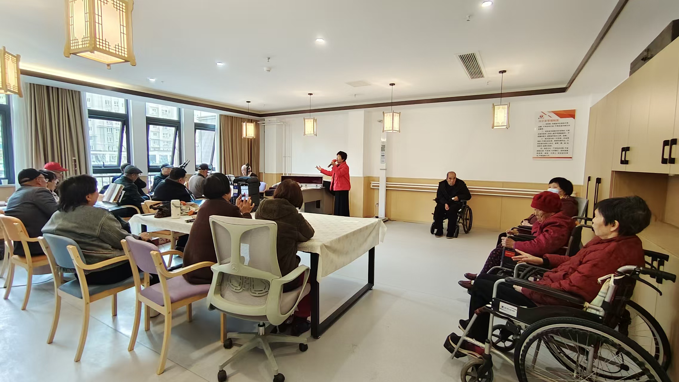 洛阳思亲医院养老服务中心孝文街道养老服务中心增加老龄身心愉悦每周三进行戏曲演出